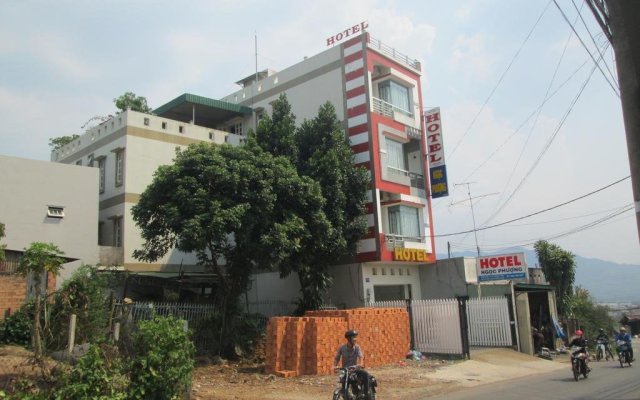 Ngoc Phuong Hotel
