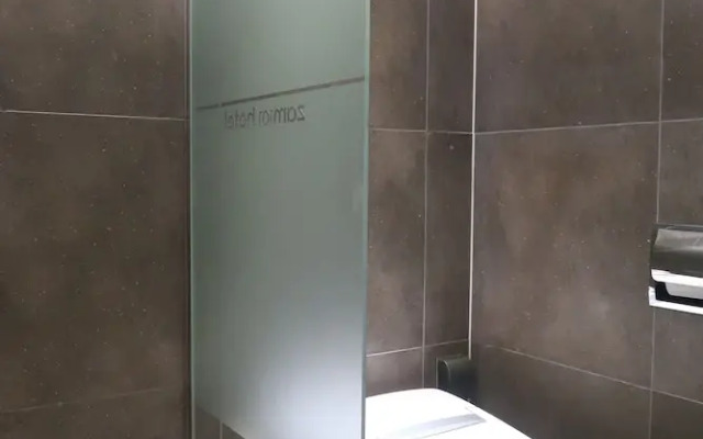 Zam 101 Hotel