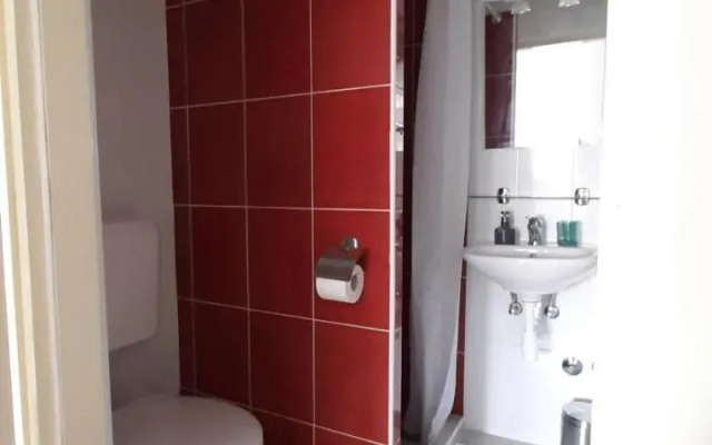 Posteja Rooms