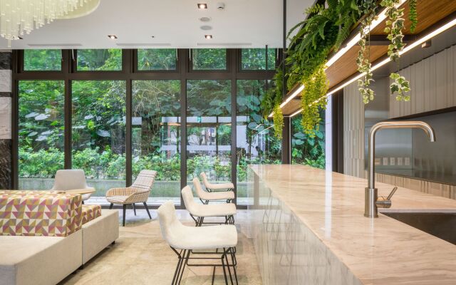 Green World NanGang Hotel