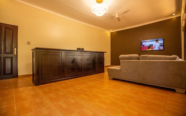 Trisek Hotel