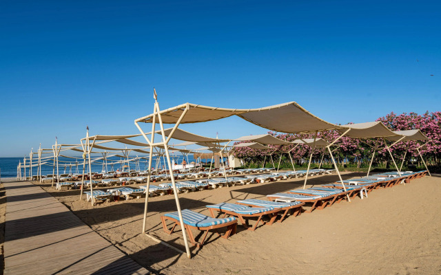 The Garden Beach Hotel