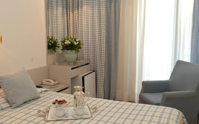 The Park Hotel Piraeus