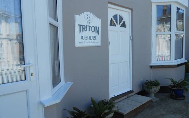 Hotel the Triton Guesthouse