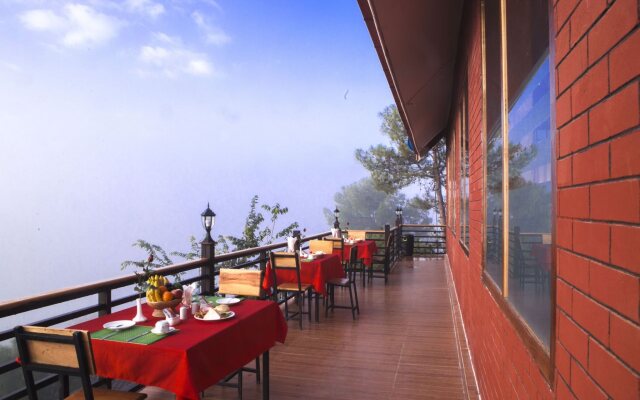Pine Land Oasis Hotel
