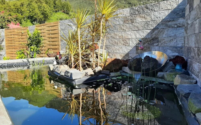 La Croisee Des Sentiers