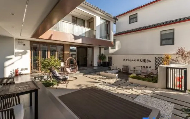 Floral Hotel·Jingyuan Yaju Designer View Homestay (Lijiang Ancient City Dashuiche) – Exterior – Lijiang