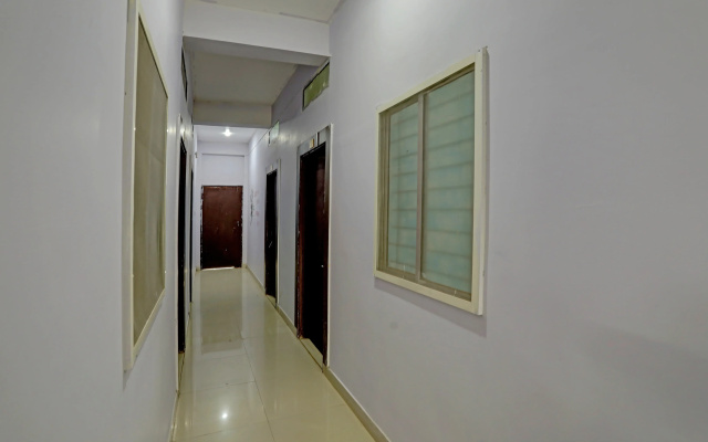 Super Hotel O 815596 Hotel Sambodhi Palace