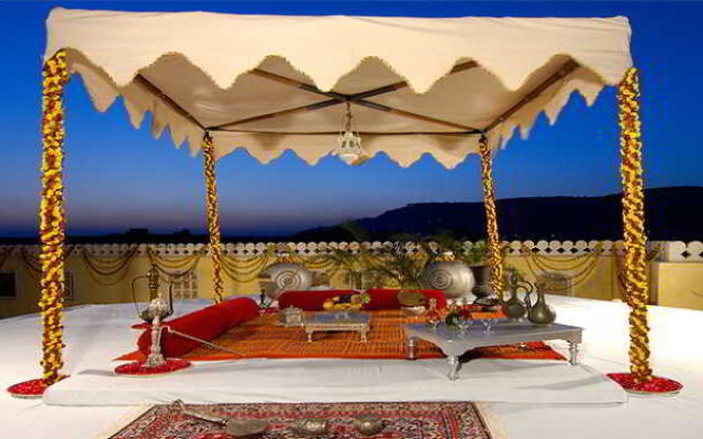 ADB Rooms Hotel Diana Palace