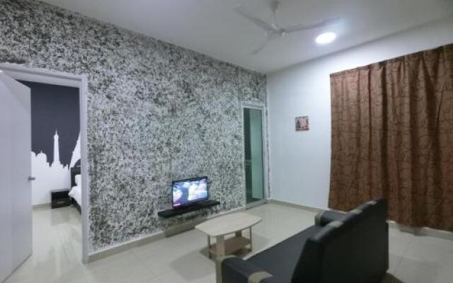 BM City Room and Apartment