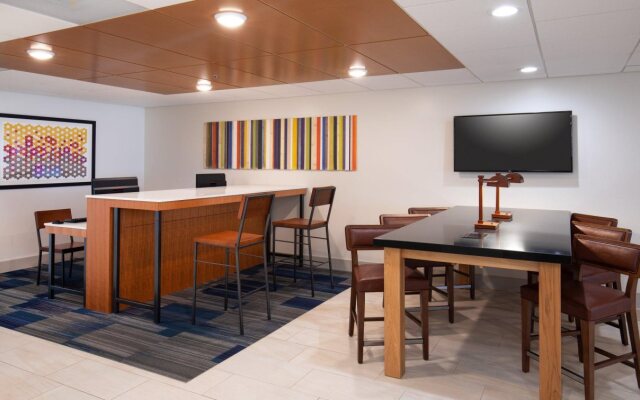 Holiday Inn Express Chesapeake - Norfolk by IHG