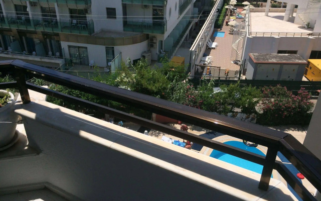 Oasis Otel