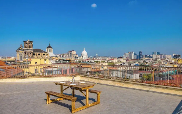 Terrazzo Panoramico su Napoli by Wonderful Italy