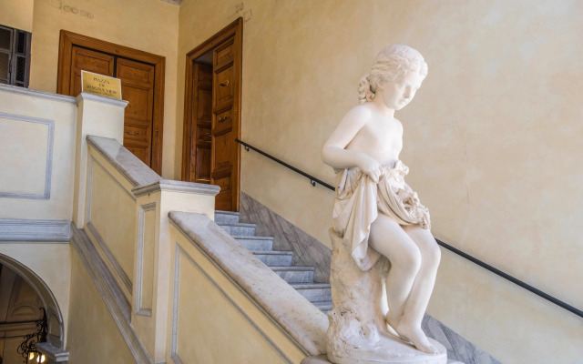 Piazza Di Spagna View