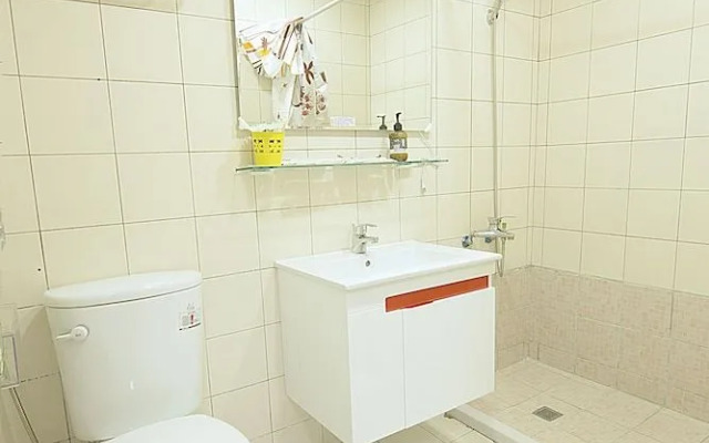 Garden House- Tainan Station