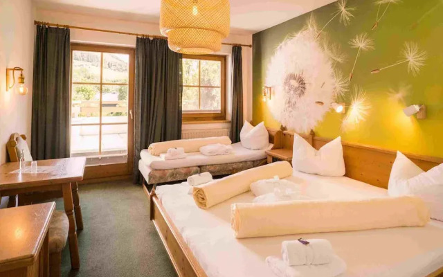 Hotel in the HEART