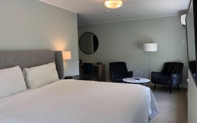 Glenora Inn & Distillery