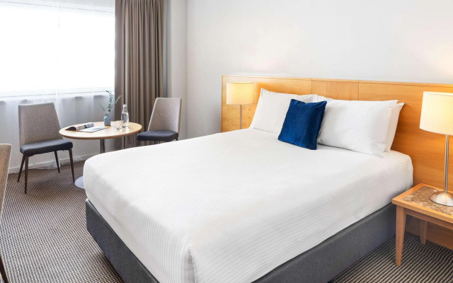 Novotel Perth Langley