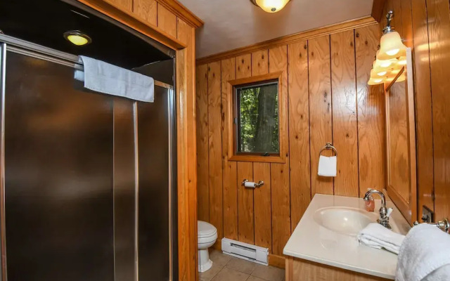 Oakleaf Lodge Holiday Home