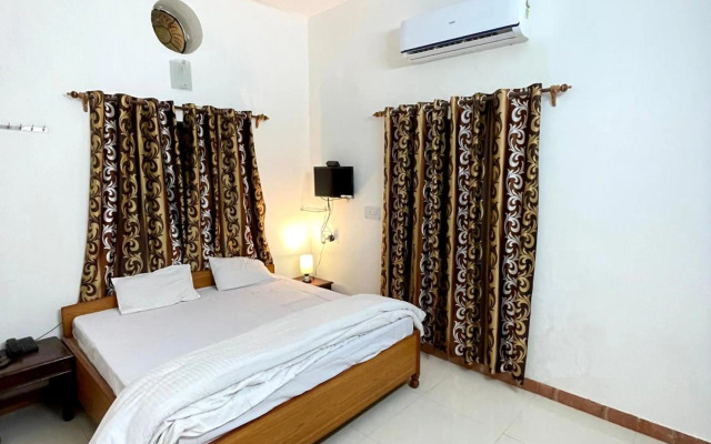 Poonam Palace near by Airport