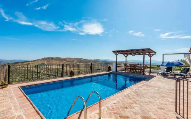 Villa La Morada Antequera - La Higuera by Ruralidays