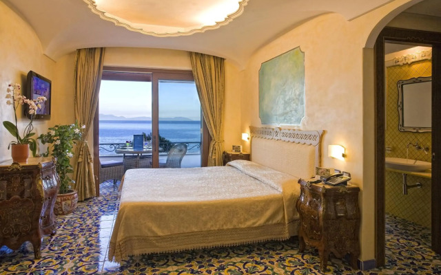 Strand Hotel Terme Delfini