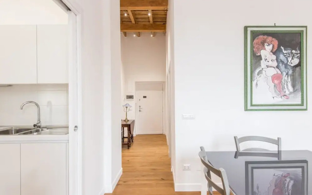 RSH San Cosimato Luxury Bright Apartment