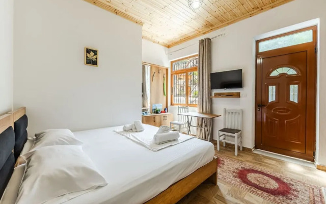 Saraci Rooms 2 in Gjirokast r