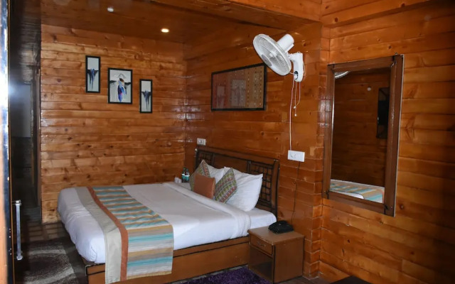 Aanantham Country Resort