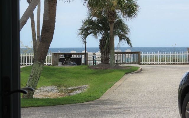 Capri 122 1 Bedroom 1 Bathroom Condo