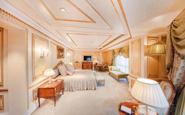 Legendale Hotel Beijing