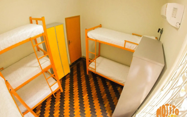 Mojito Hostel