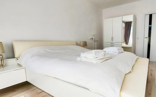 Lighthouse Golf Resort, 75 Mp2, with Balcony