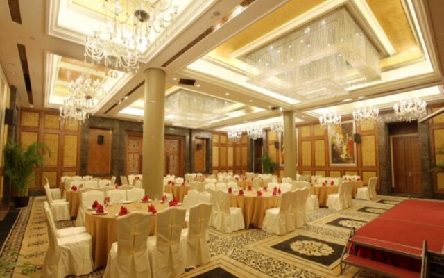 Days Hotel by Wyndham Logan City Huizhou