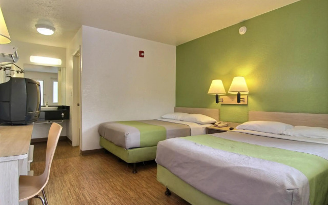 Motel 6 Albuquerque, NM - Midtown