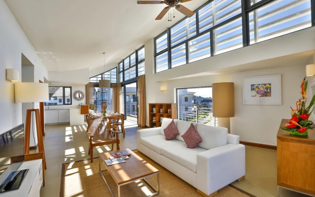 Azuri Residences by Life in Blue