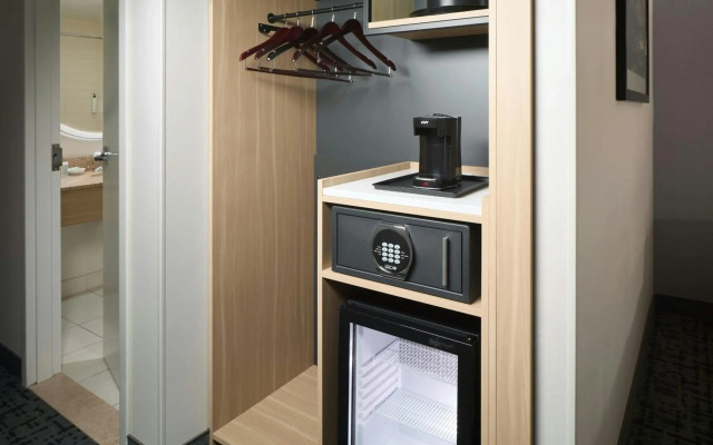 Fairfield Inn & Suites by Marriott Montreal Airport