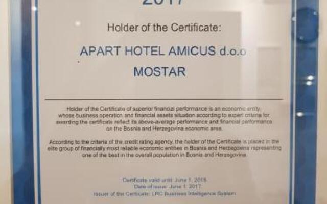 Apart Hotel Amicus