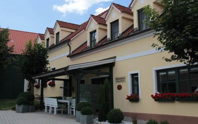 Weingut & Gästezimmer Edelmann