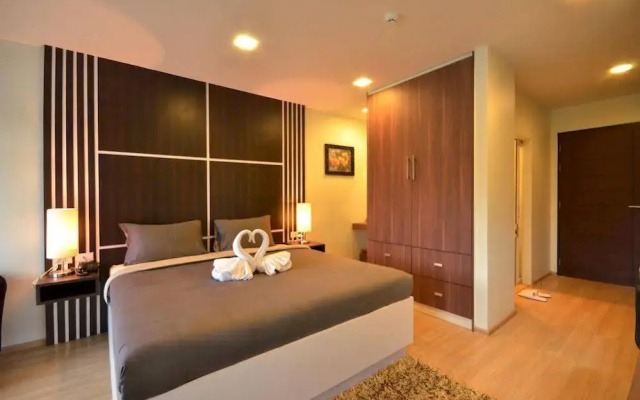 The Nice Condotel Bangtao Beach