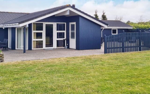 8 Person Holiday Home in Hemmet