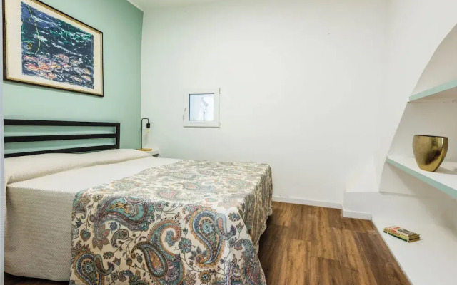 Modern Macha Apartment