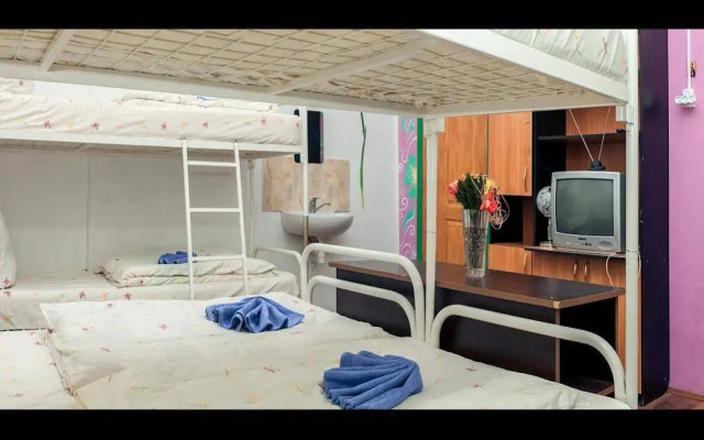 Apple Hostel