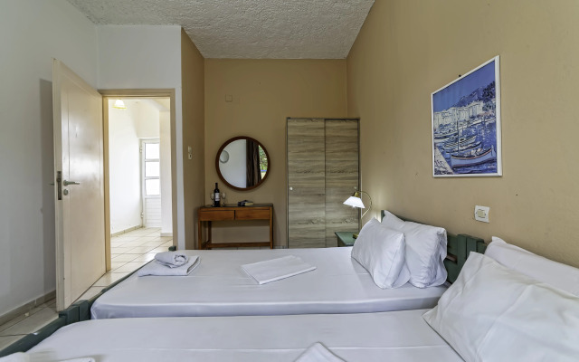 Blue Dream Hotel