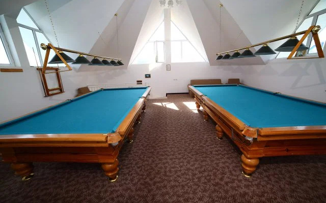 Меридиан (Иссык-Куль)