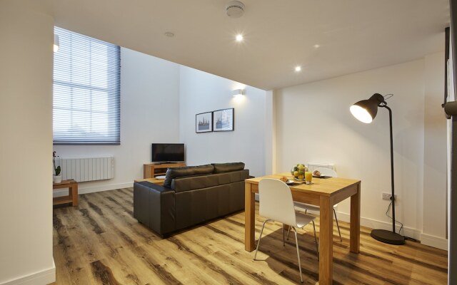 Burkhardt Hall by Viridian Apartments