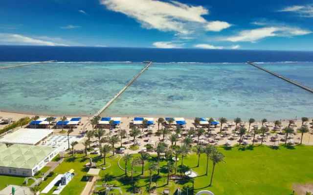 Pickalbatros Royal Moderna Resort