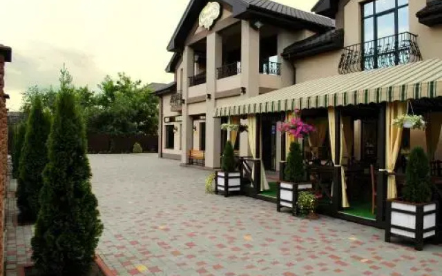 Hotel Restaurant Complex Roman'S