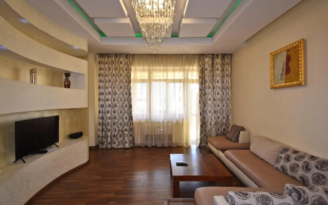 Northern Avenue, 2 bedrooms Luxury apartment HH882