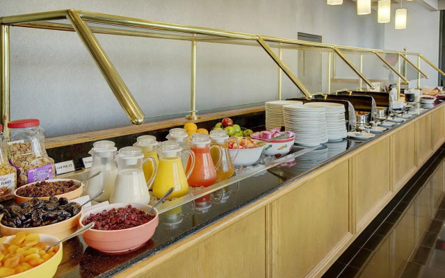 Radisson Hotel Toronto East